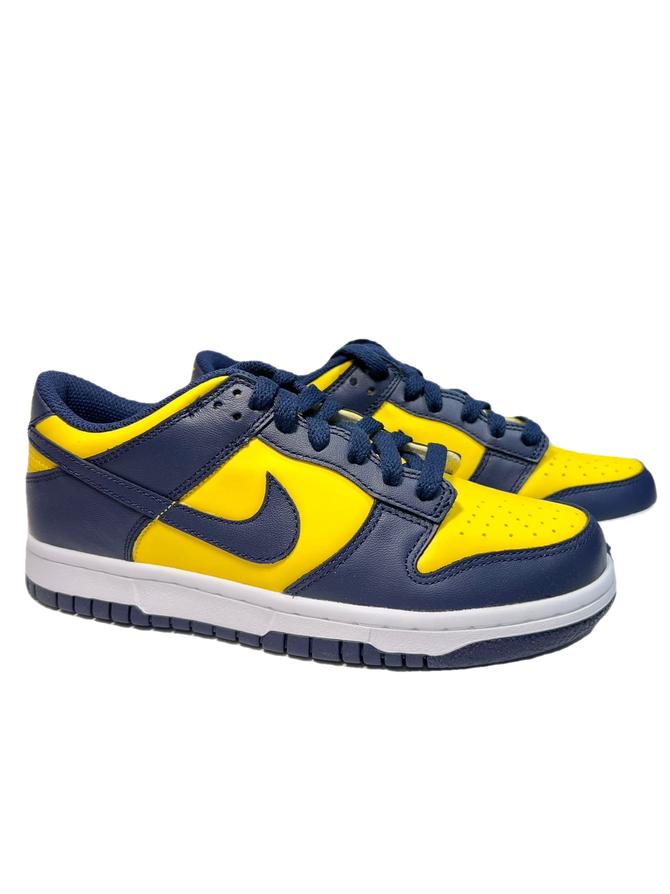 nike dunk low gs michigan