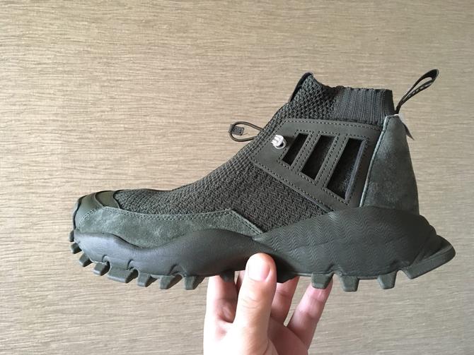 Adidas x white mountaineering seeulater 2024 alledo primeknit